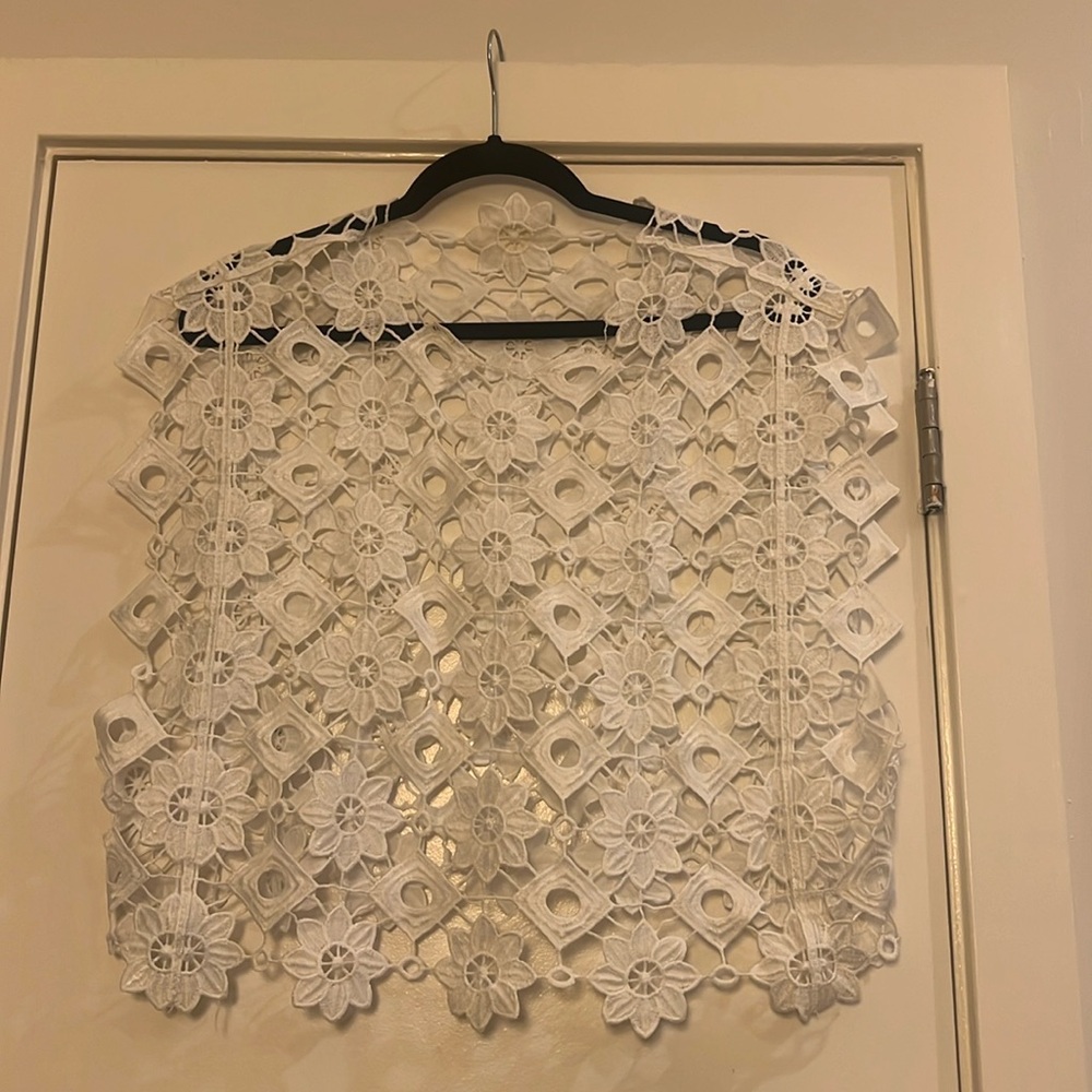Anthropologie (Maeve brand) OS Lace Shell